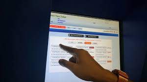 Ok video kali ini saya nak share cara mudah untuk booking tiket online. Cara Beli Tiket Bas Menggunakan Mesin Di Tbs Youtube