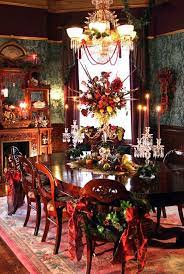 Top 40 Victorian Christmas Decorations To Get You Started Christmas Celebration All About Christmas Victorian Christmas Decorations Christmas Dinner Table Christmas Dining Room Decor