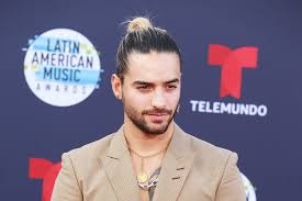 Maluma, the world's hottest latin artist, takes us on a journey through the tattoos he's accumulated throughout the years.still haven't subscribed to gq on. Steal This Hairstyle From Maluma Gq