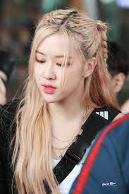 Lostinyaoses On Twitter Blackpink Rose Hairstyles Rose Hair Color Rose Hair