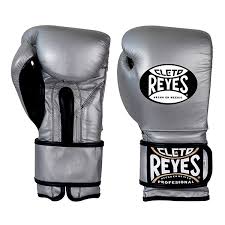 Cleto Reyes Training Gloves With Velcro Closure