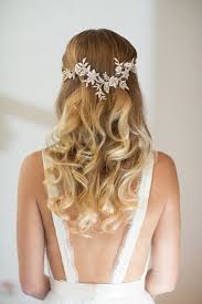 18 Stunning Wedding Hair Accessories For Brides Wearing Their Hair Down Weddingsonline Hair Vine Wedding Hair Styles Bride Hair Accessories