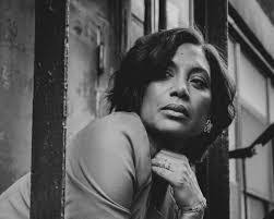 Randi Lambert's Instagram, Twitter & Facebook