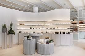 Take A Look Inside The Well In 2020 Retail Interior Wellness Club Design