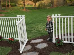 If you speak to an experienced fencer, they'll tell you that a rough way to work out the cost of a fence is to establish how many panels your fence will be made up of. Fence Installation At The Home Depot