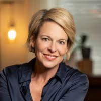 400+ "Leslie D." profiles