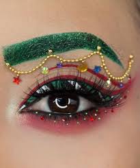 Awesome Christmas Makeup Tips For New Year Eye Makeup And More For 2019 Page 28 Of 43 Ladiesways Com Women Hairstyles Blog Christmas Eyeshadow Christmas Makeup Christmas Eye Makeup