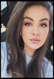 Hello, is anyone in this group offering car rides? Please let me know in  the comments.