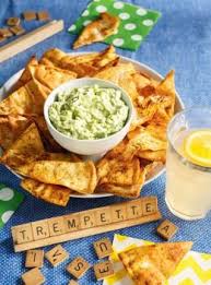 Trempette A L Avocat Et Au Fromage En Grains Ricardo Recipe Avocado Dip Food Mexican Food Recipes