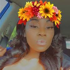 Ivy Johns's Instagram, Twitter & Facebook