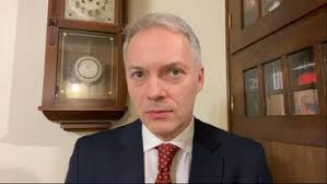 Małżeństwo po raz kolejny obrało chorwacki kierunek. Jaroslaw Gowin Zawiesil Swoja Obecnosc Na Posiedzeniu Rady Koalicji Polsat News