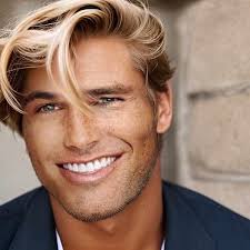 Anne Burrell's Excellent Meatballs have almost 600 reviews for a REASON! 🌟  (P.S. Have you tried Anne's favorite meatball toppings? 🤭) Don't miss  #WorstCooks Sundays at 8|7c and stream it