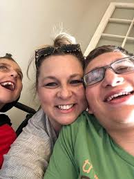 Is the Corkcicle water bottle holder sling bag worth getting?