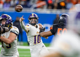 Belleville and Caledonia go head-to-head in Division 1 football  championship