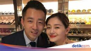 Liu xing hua yuan , 流星花园 aired on Heavily Drunk Barbie Husband Hsu Seduces A Beautiful Woman While Live On Social Media Netral News