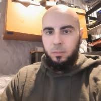 10+ "Carlo Thompson" profiles