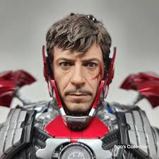 TONY STARK (MARK V SUIT UP VERSION) : r/hottoys