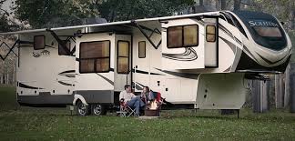 Towels and bed linen are featured in the apartment. Top 5 Reasons To Choose A Fifth Wheel Camper Reliable Rv
