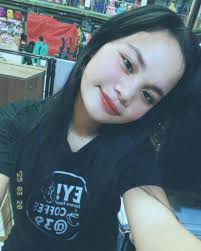 Mamhie Lyne updated her profile picture.