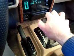 * screen with am / fm / aux / btooth reverse camera. Ruido Del Cambio En Marcha Atras Youtube
