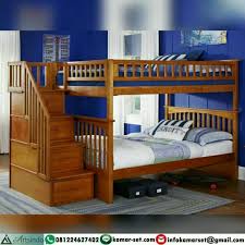Mereka menyukai tempat tidur susun karena dapat memberi kesan petualangan dan ruang imajinasi. Gambar Desain Tempat Tidur Tingkat Minimalis