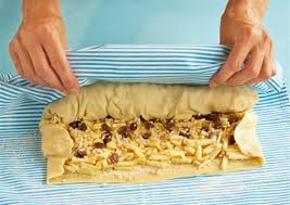 Wiener Apfelstrudel Rezept Apfelstrudel Rezept Strudelteig Rezept Apfelstrudel