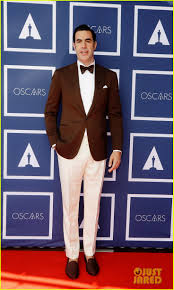 Sacha noam baron cohen is an english actor, comedian, producer and writer. Sacha Baron Cohen Isla Fisher Attend The Oscars 2021 From Australia Photo 4547896 2021 Oscars Isla Fisher Oscars Sacha Baron Cohen Pictures Just Jared