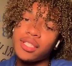 Who Is Bobby Trusty Bio Age Career Height Education Net Worth Parents Instagram In 2020 Pretty Dark Skin Dark Skin Boys Bobby
