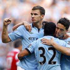 Manchester city have completed the £27m signing of bosnian international striker edin dzeko from wolfsburg. Manchester City S Edin Dzeko Has To Move Away From The Club As Fans Remain Unimpressed Rob Pollard Irish Mirror Online