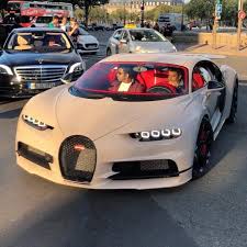 Pin By Lizz Dornan On Zoom Bugatti Chiron Super Cars Bugatti