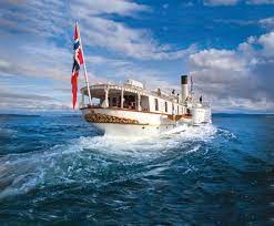 Skibladner is a sidewheel design, and her maiden voyage was on 2 august 1856, making her the world's oldest paddle steamer still in timetabled service. Velkommen Til Skibladner Verdens Eldste Hjuldamper I Drift
