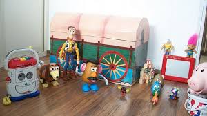 Les toddle tots sont des petites figurines appartenant à andy. Andy S Toy Chest Baul De Juguetes Cumple Toy Story Juguetes Para Ninas