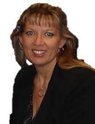 Frieda Yoder's Instagram, Twitter & Facebook