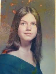 My mother, 15 or 16 years old, around 1952. She was from Boston. This is an  old Woolworths photo. She passed away 5 years ago. I truly miss her.