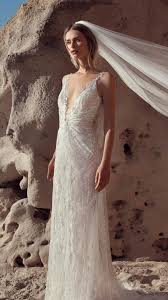 Short wedding dresses 2019 proves that you can look great even on a limited budget. What Style Wedding Dress Is Best For A Short Bride Galia Lahav