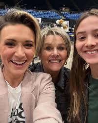 Abby Haggard • Coach • Family Simplifier • Fullness Advocate