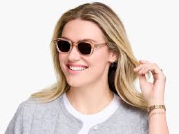 Carson Sunglasses in Chai Crystal Fade