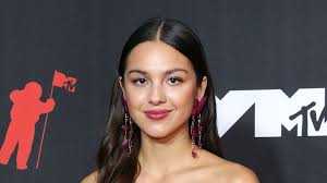 Olivia Rodrigo and Sabrina Carpenter beef explained