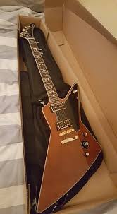 My New Epiphone Lee Malia Artisan Explorer The Best Looking Coffee Table I Ve Ever Seen Epiphone Guitar Obsession Vintage Electric Guitars