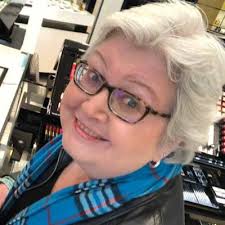 Mary Ringstad's Instagram, Twitter & Facebook