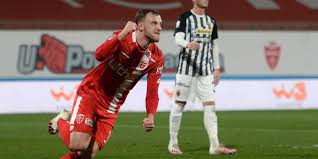 Ascoli brescia chievo cittadella cosenza cremonese empoli frosinone lecce monza pescara pisa pordenone reggiana reggina spal salernitana venezia vicenza virtus entella. Carlos Frattesi Monza Beats Ascoli 2 0 Associazione Calcio Monza S P A