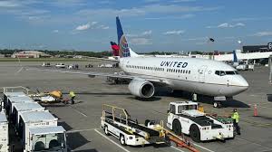 A United Airlines pilot at Chicago O'Hare Airport refused to allow ...