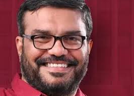 केरल की बार नीति और व्हाट्सऐप नैरेटिव पर राजनीतिक बहस