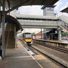 Photos At Ktm Line Shah Alam Station Kd11 Shah Alam Selangor