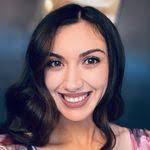 Erin Roque's Instagram, Twitter & Facebook