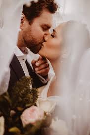 Unraveled Expert Artist Interview