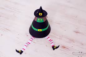 Sólo necesitaremos globos de color seguro que a los niños les parecerá una idea divertidísima para halloween y además, fácil de hacer. Decoracion Halloween Manualidades Infantiles