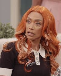 Dina Flood's Instagram, Twitter & Facebook