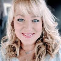 Angela Pickens's Instagram, Twitter & Facebook