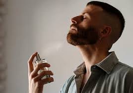 SABRINA CARPENTER Cherry Baby body mist, 236 ml